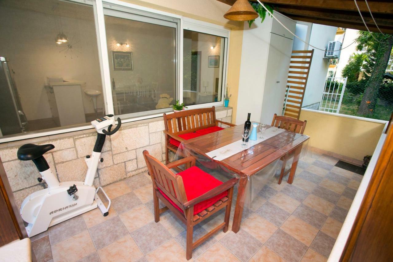 Tera Apartment Near Bacvice Beach And City Centre Split Buitenkant foto